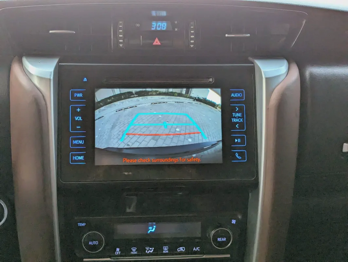 TOYOTA FORTUNER 2017 FACELIFTED 2025 GXR V6 4.0L GCC IN EXCELLENT CONDITION