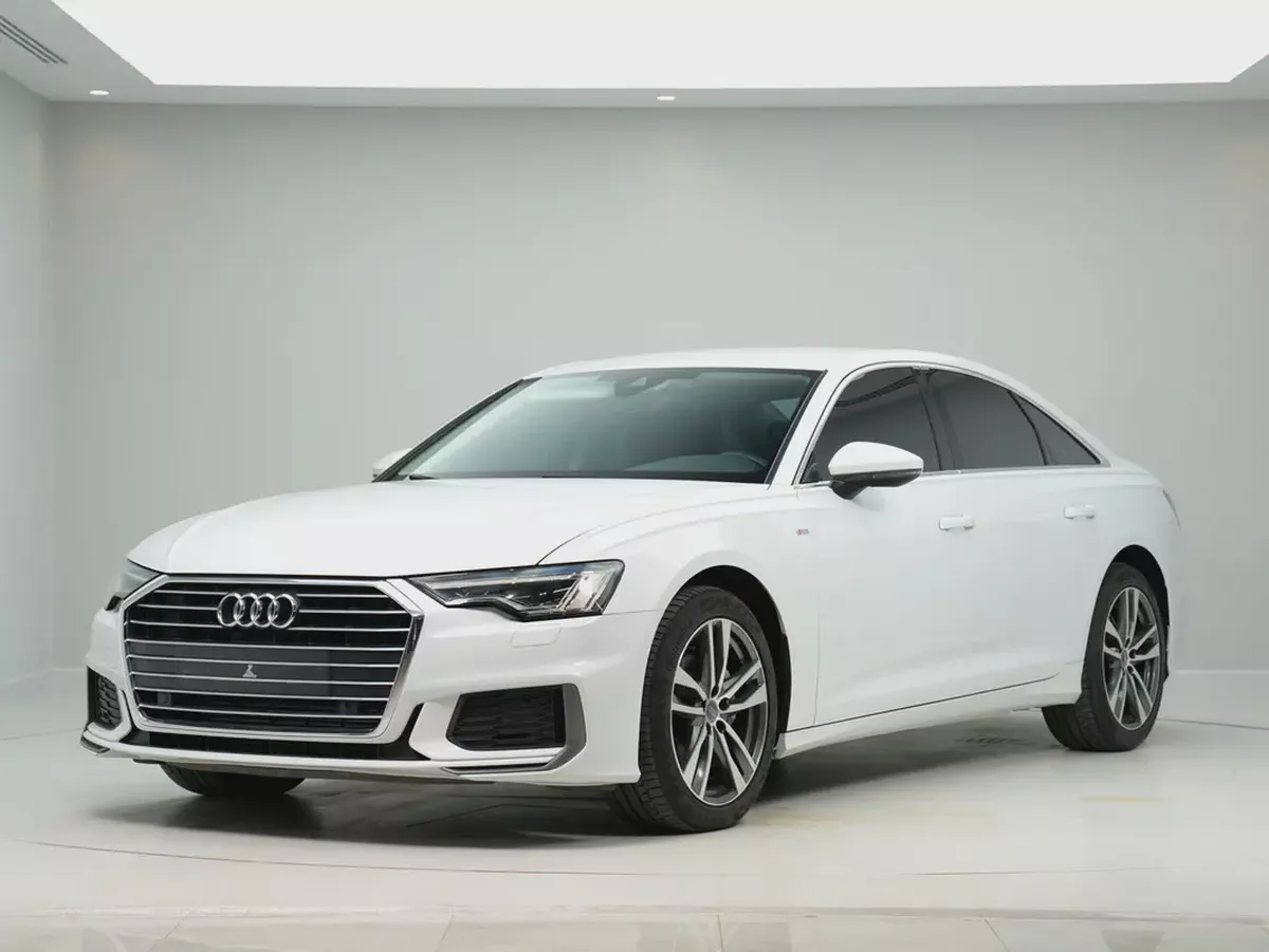 GCC Specs, Low Mileage Audi A6 S-line