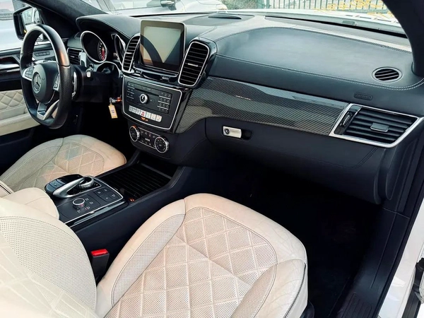 BENZ GLE43 AMG | 2017 | LOW MILEAGE 42000KM DONE | FRESH JAPAN IMPORT