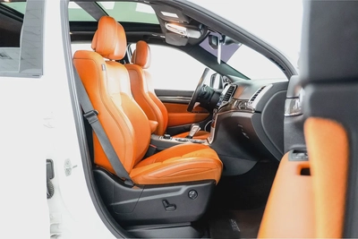 3,754 AED / 60 month’s | 0% DP | 2019 Jeep Grand Cherokee SRT / Full Jeep Service History / Jeep War-7