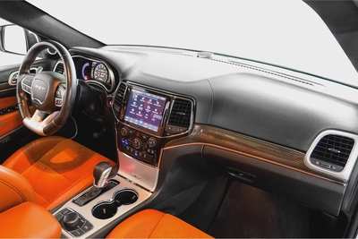 3,754 AED / 60 month’s | 0% DP | 2019 Jeep Grand Cherokee SRT / Full Jeep Service History / Jeep War-11