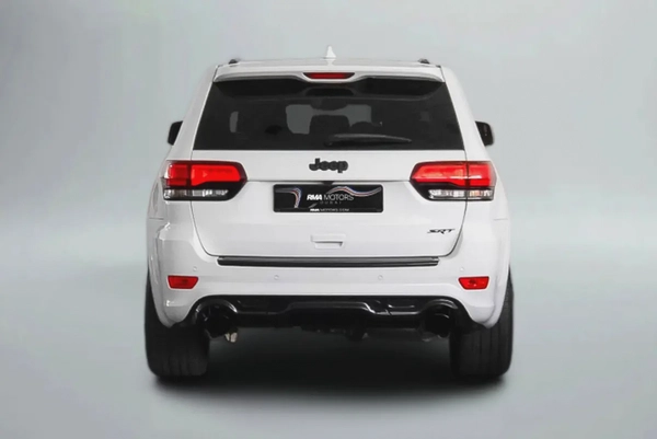 3,754 AED / 60 month’s | 0% DP | 2019 Jeep Grand Cherokee SRT / Full Jeep Service History / Jeep War
