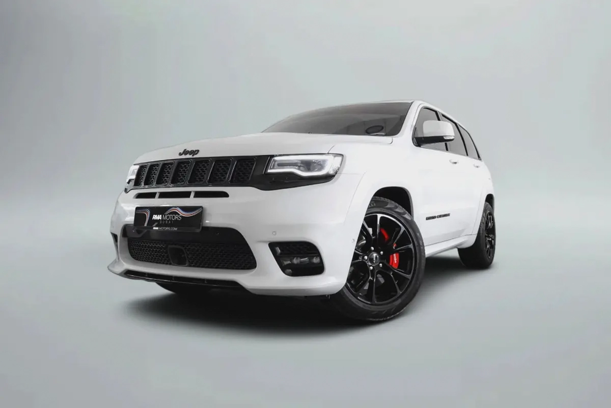 3,754 AED / 60 month’s | 0% DP | 2019 Jeep Grand Cherokee SRT / Full Jeep Service History / Jeep War-4-4