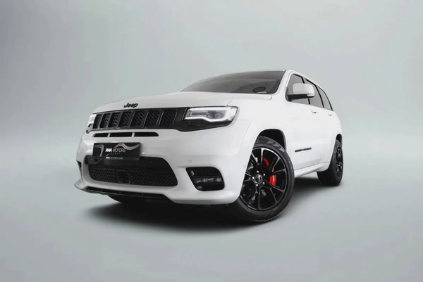 3,754 AED / 60 month’s | 0% DP | 2019 Jeep Grand Cherokee SRT / Full Jeep Service History / Jeep War