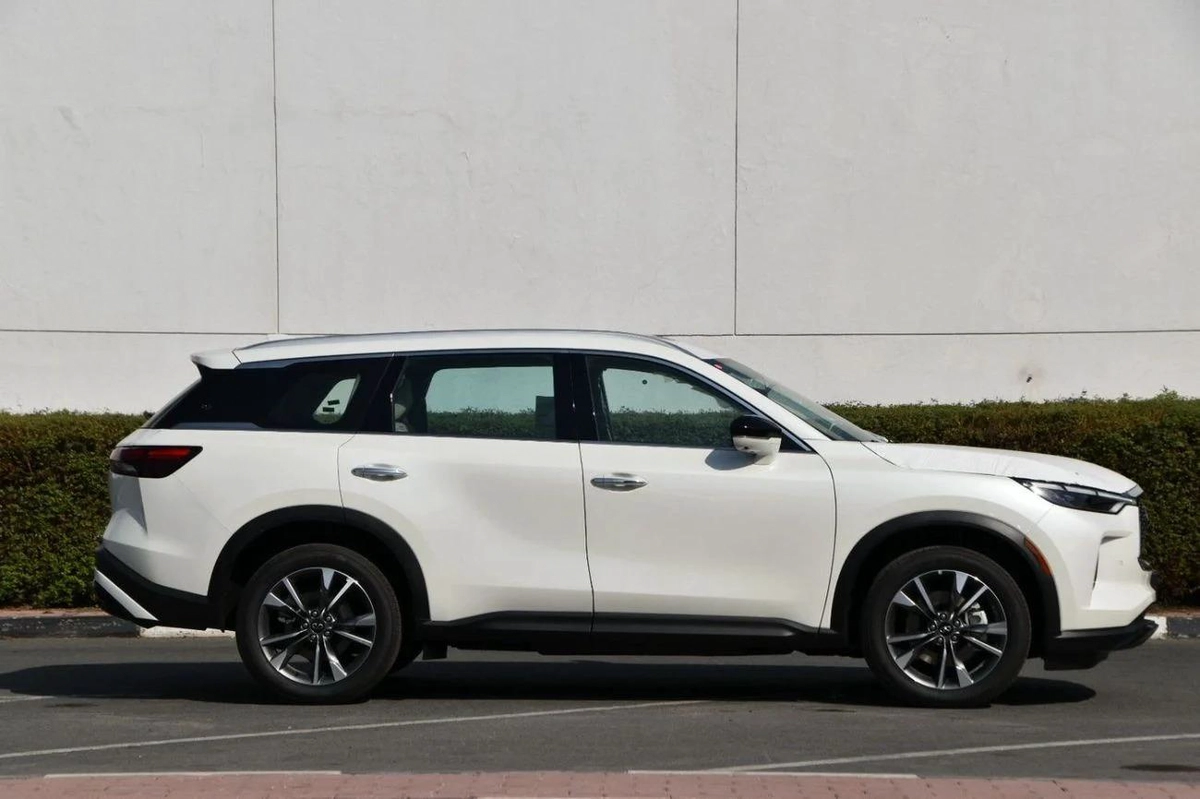 Infiniti QX60 Sensory 3.5L-3-3