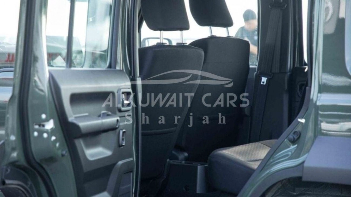 Suzuki Jimny Suzuki Jimny 2024 Suzuki Jimny 1.5 4x4 5DR GLX-15-0