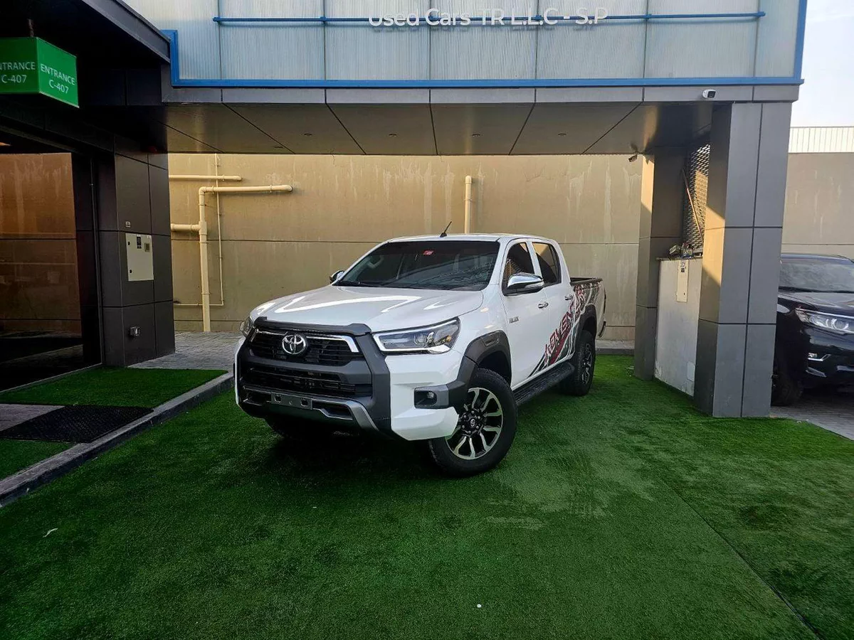 Toyota Hilux GLX PATROL/ AUTO GEAR/ WIDE BODY / AUTO WINDOWS / FULL OPTION