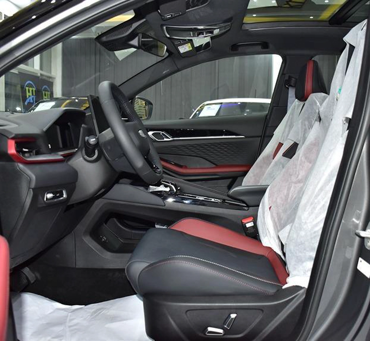 Chery Tiggo 4 ( 2026 Model ) in Grey Color GCC Specs-14-14