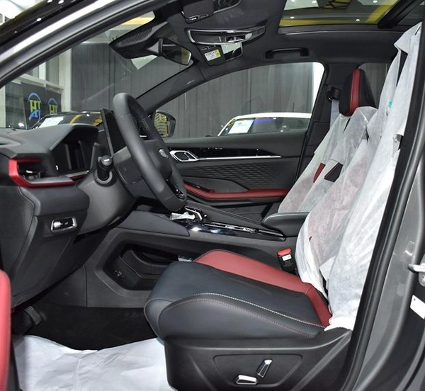 Chery Tiggo 4 ( 2026 Model ) in Grey Color GCC Specs