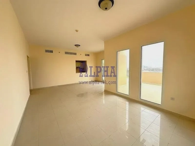 Sea View| Huge Balcony| Very Spacious-0