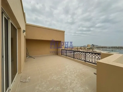 Sea View| Huge Balcony| Very Spacious-7