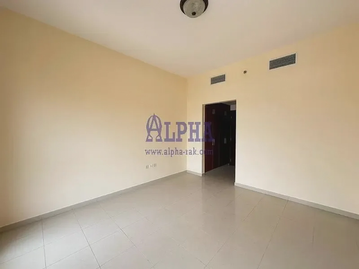 Sea View| Huge Balcony| Very Spacious-1-1