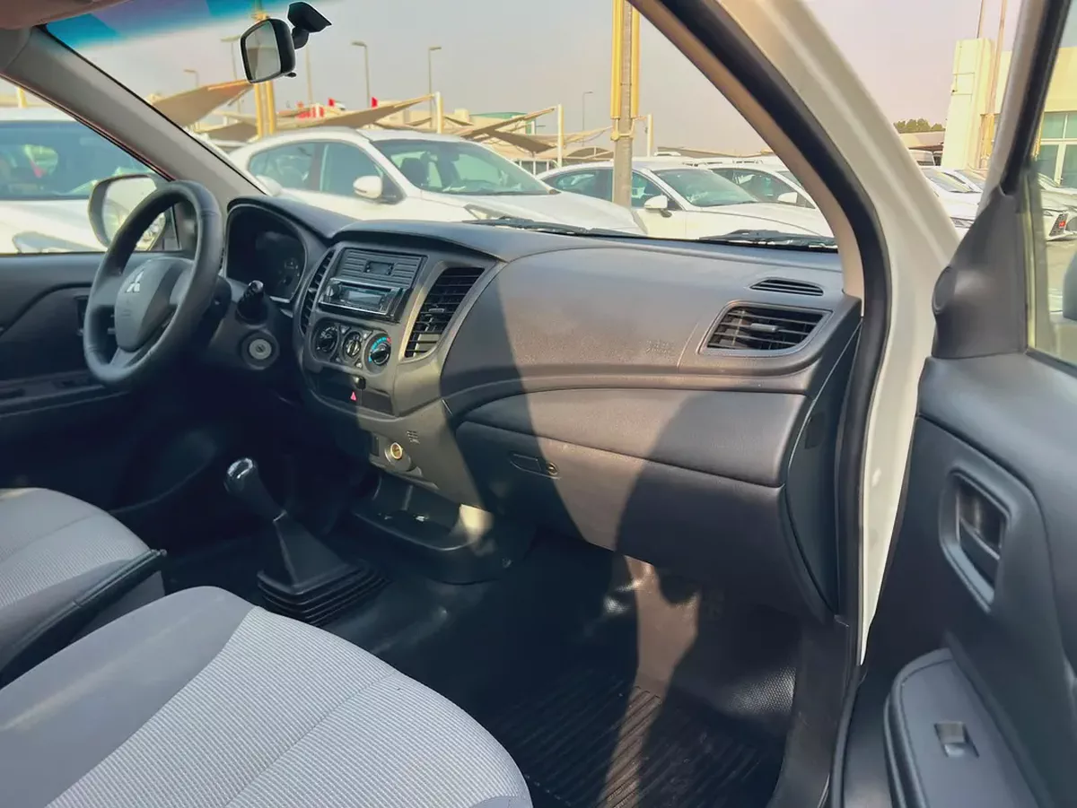 2021 Mitsubishi L200 | 4X2 | Manual | GCC | Ref#1019-8-8