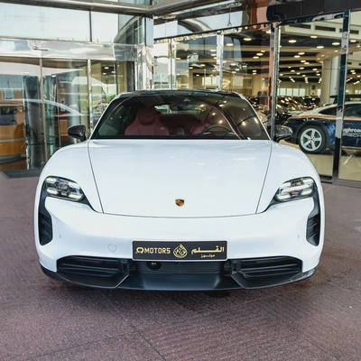 2020 PORSCHE TAYCAN TURBO S DONE ONLY 6000KM-3