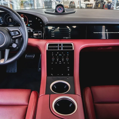 2020 PORSCHE TAYCAN TURBO S DONE ONLY 6000KM-6