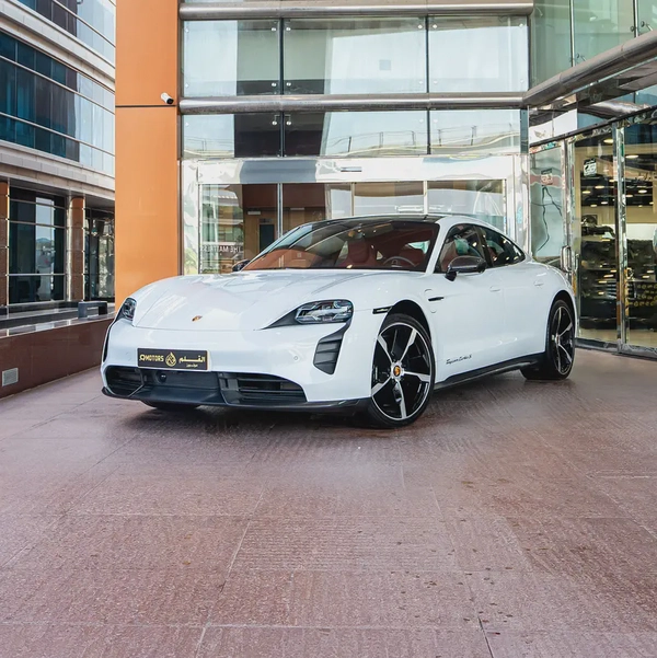 2020 PORSCHE TAYCAN TURBO S DONE ONLY 6000KM