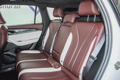 GEELY WARRANTY 2028 / 150,000 KM | 2.0 | MOONROOF | LEATHER | GCC | AED 1330 PM-8