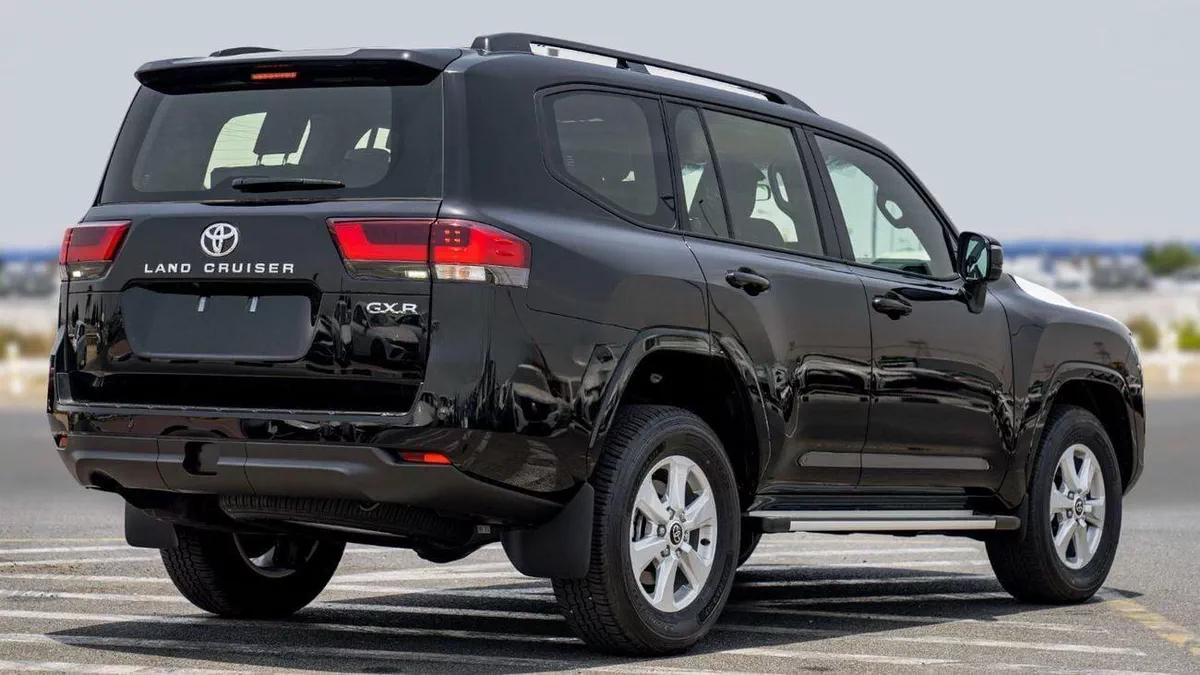 Toyota Land Cruiser GXR LC GXR 3.3D\(LHD) TOYOTA LAND CRUISER LC300 GXR 3.3D AT MY2025 – BLACK-5-0