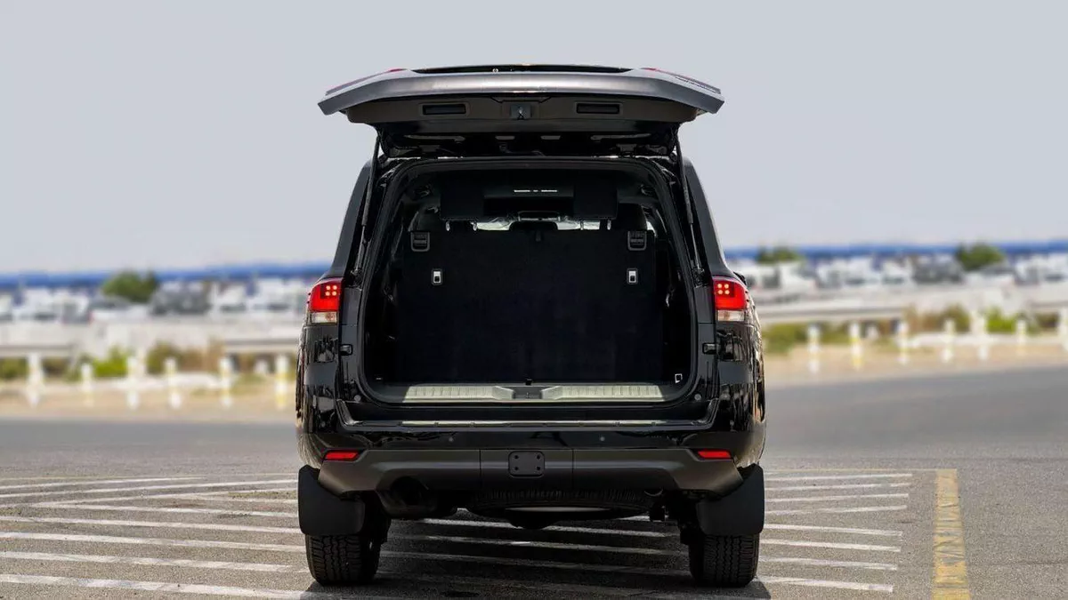Toyota Land Cruiser GXR LC GXR 3.3D\(LHD) TOYOTA LAND CRUISER LC300 GXR 3.3D AT MY2025 – BLACK-8-0