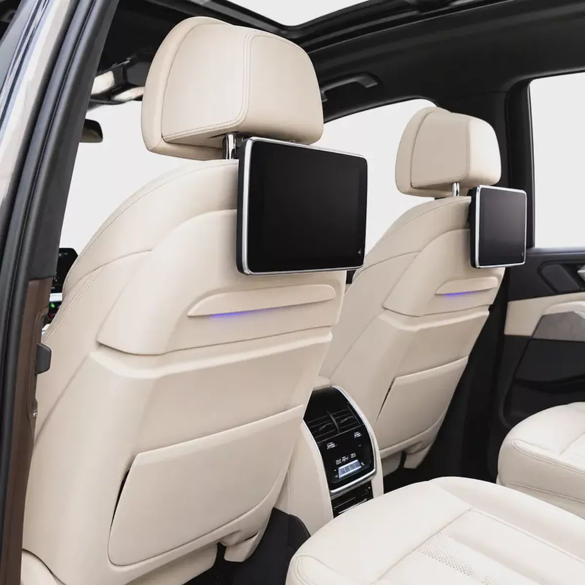 2,778 P.M • 0% Downpayment • BMW X7 40i M Sport • 1 Year Warranty-12-12