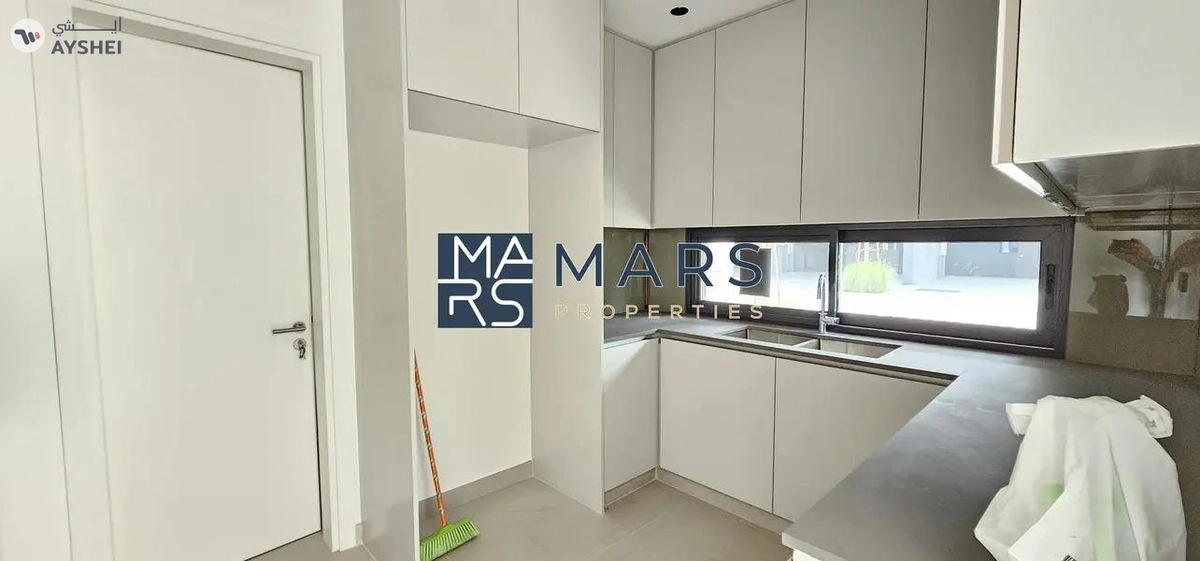 Brand new three bedrooms corner unit ready to move is available for sales in Masaar Sharjah