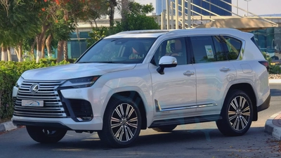 ( Only For Export ) 2026 Lexus LX 600 BB ‘’Signature’’ 3.5TT V6 AWD GCC 0Km BRAND NEW-2