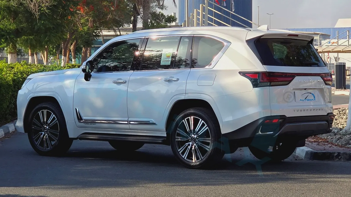 ( Only For Export ) 2026 Lexus LX 600 BB ‘’Signature’’ 3.5TT V6 AWD GCC 0Km BRAND NEW-4-4