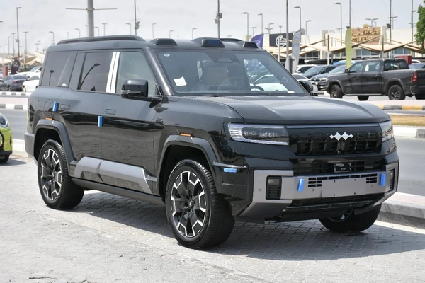 LEOPARD 8 FLAGSHIP 7 SEATS PHEV 2025 | BLACK