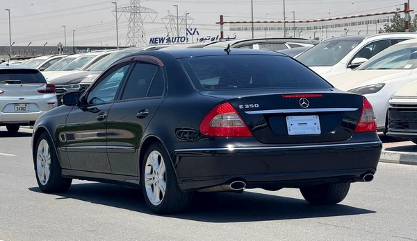 MERCEDES BENZ E350 - 2008 - CLEAN CAR FRESH JAPAN IMPORT