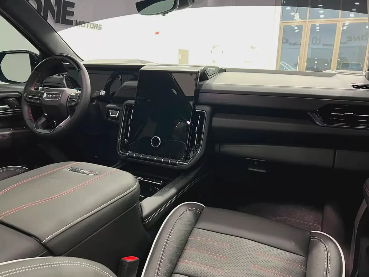GMC Yukon AT4 Ultimate 2026 GCC Specs  Brand New-8-8
