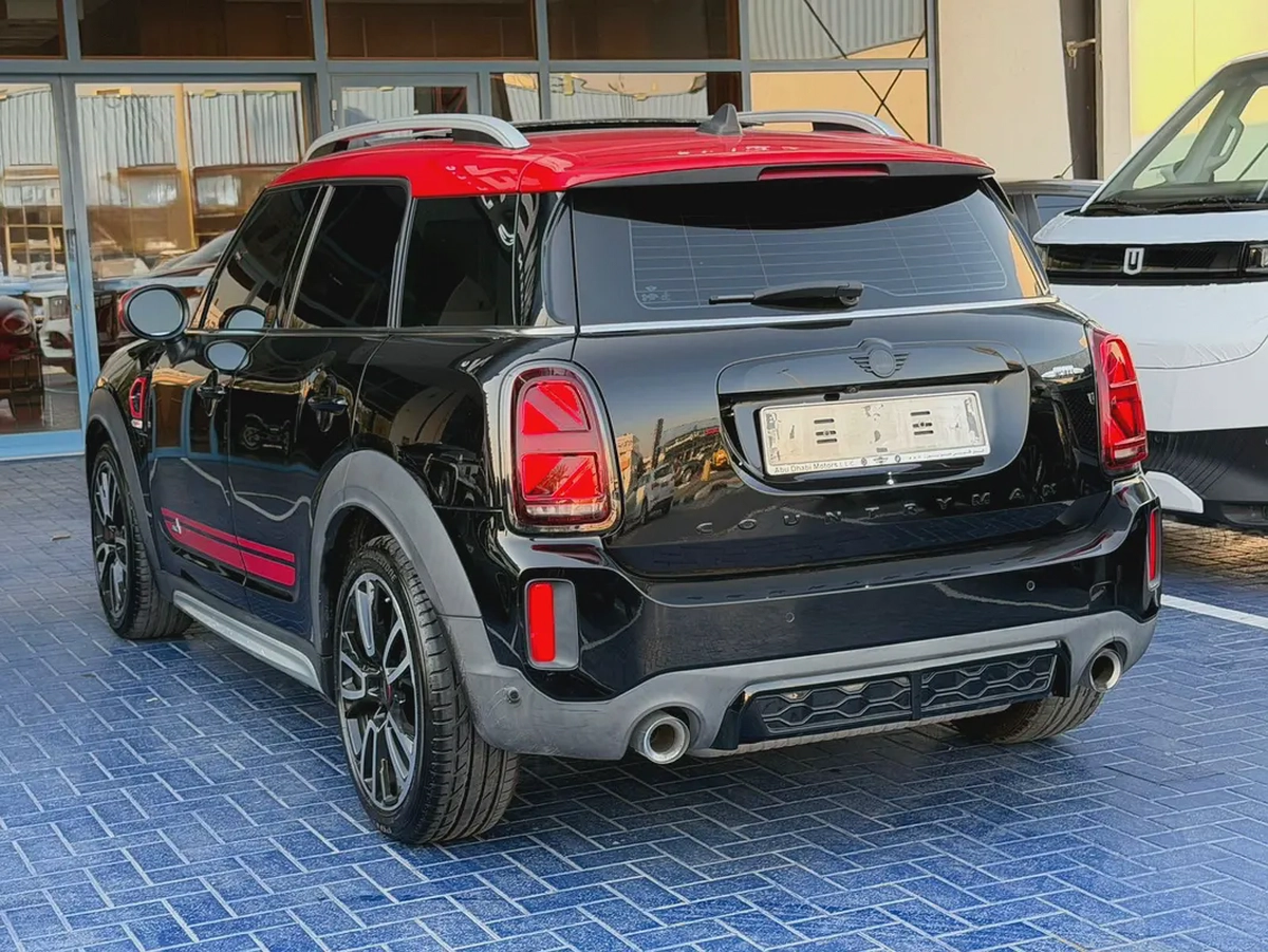 Mini Cooper Country Man JCW Gcc Under Warranty Servers