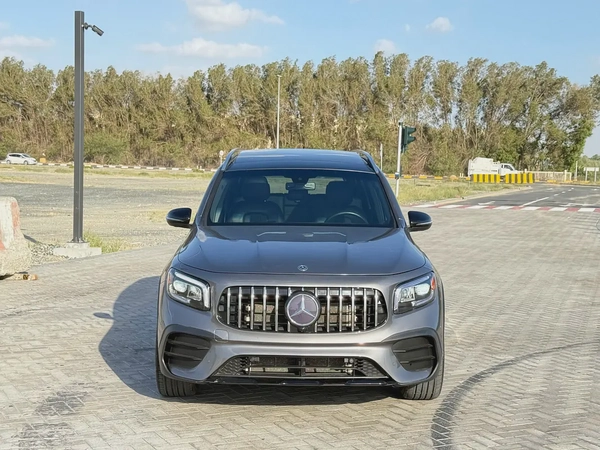 Mercedes-Benz GLB 250 4MATIC 2020, American Specs