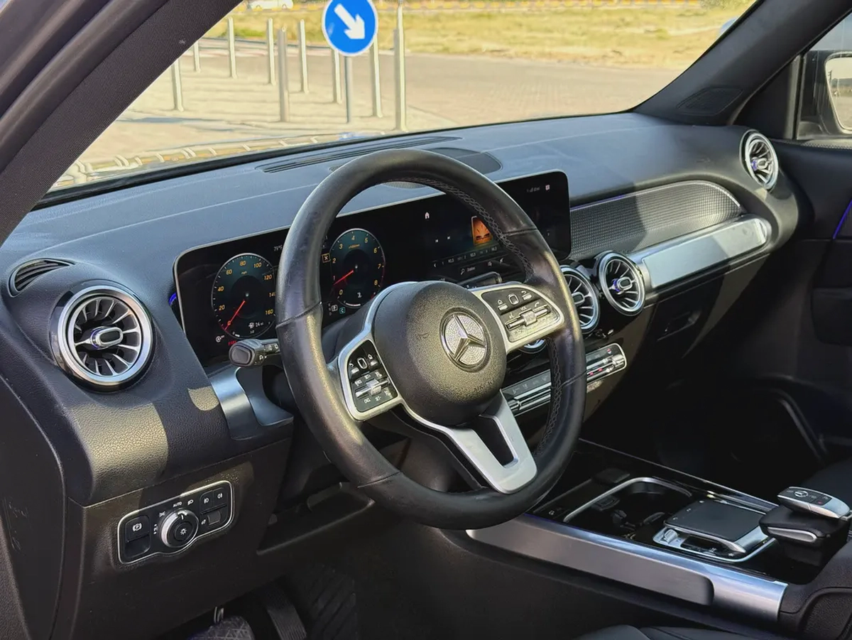 Mercedes-Benz GLB 250 4MATIC 2020, American Specs-10-10