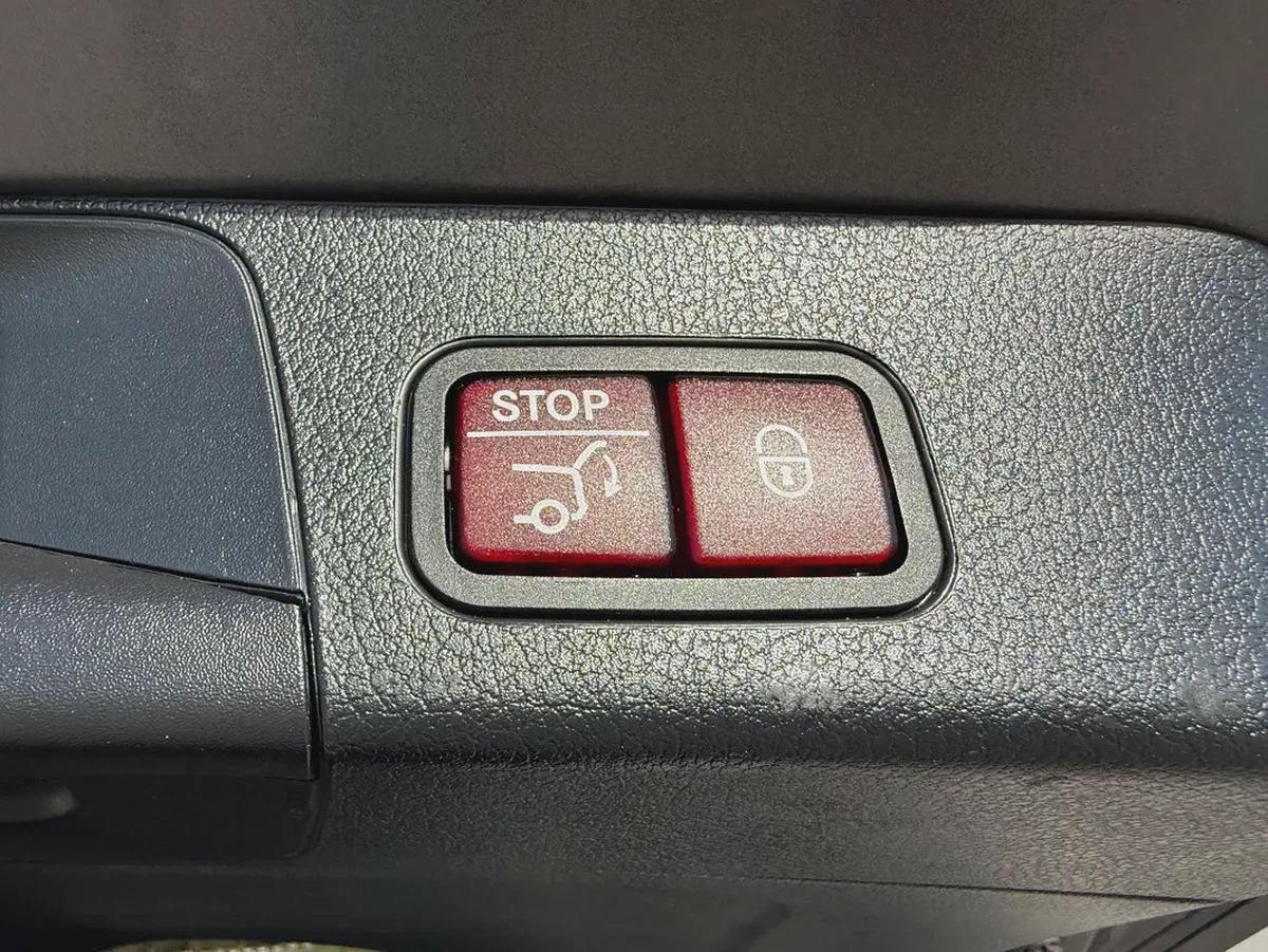 Mercedes-Benz GLB 250 4MATIC 2020, American Specs-13-13
