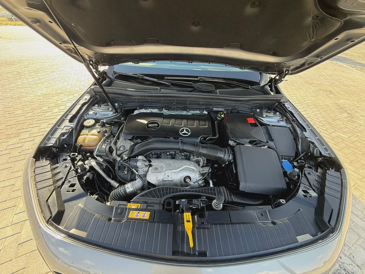 Mercedes-Benz GLB 250 4MATIC 2020, American Specs-17-17