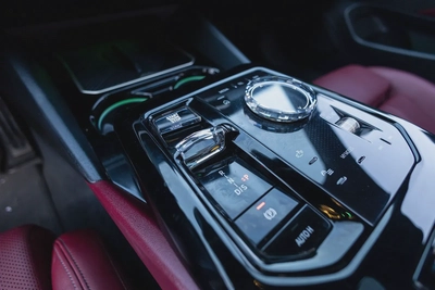 BMW 5 Series 520-13
