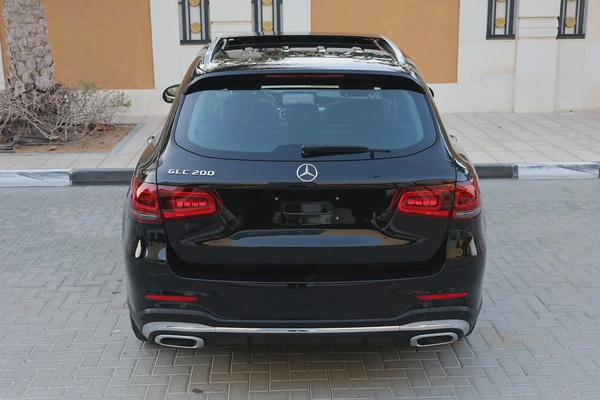 GLC200 AMG - GCC SPECS - UNDER WARRANTY - FULL SERVICE HISTORY - ACCIDENT FREE