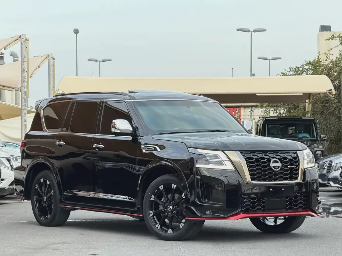Nissan Patrol LE Platinum 2016 - GCC Specs - Excellent Condition-2-2