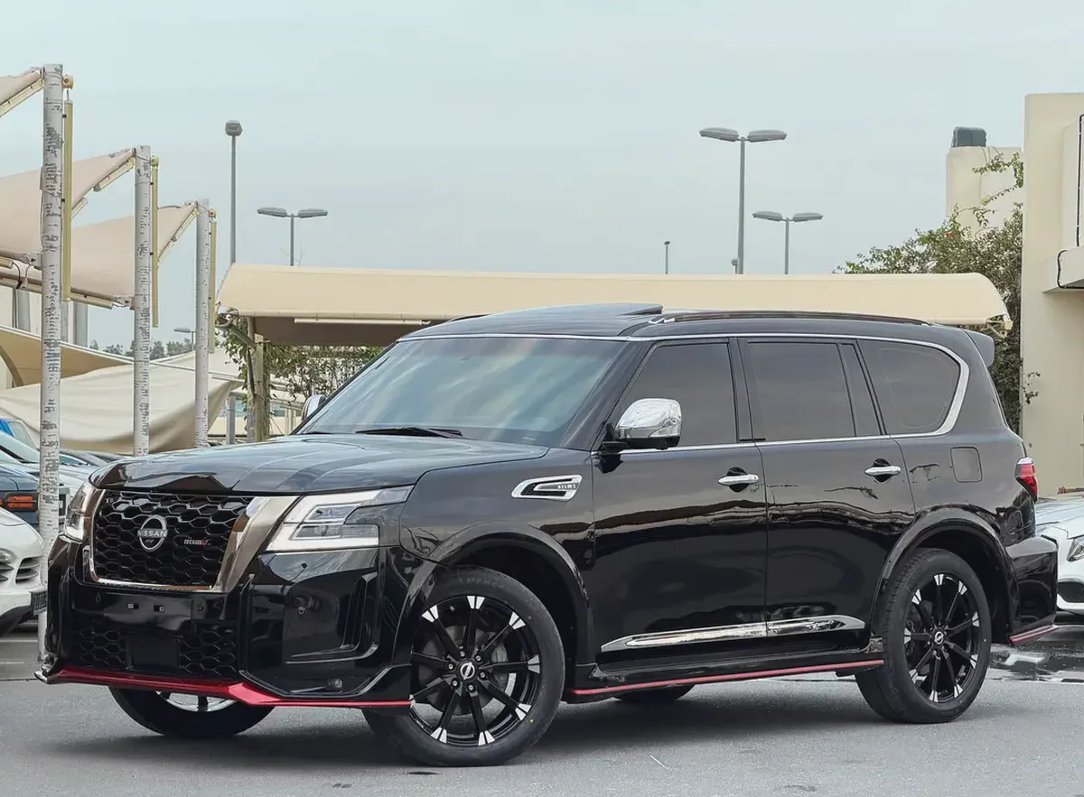 Nissan Patrol LE Platinum 2016 - GCC Specs - Excellent Condition-4-4
