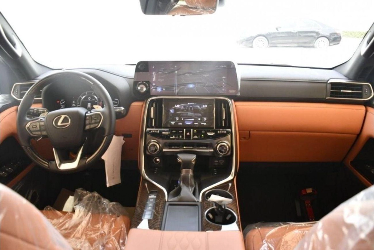 Lexus LX600 LX 600 VIP-11-0