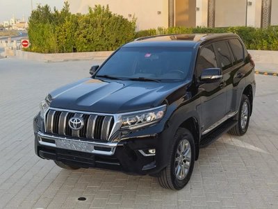 Toyota Prado VXR 2021 | GCC Specs | V6 4.0L | Full Option | Excellent Condition-1