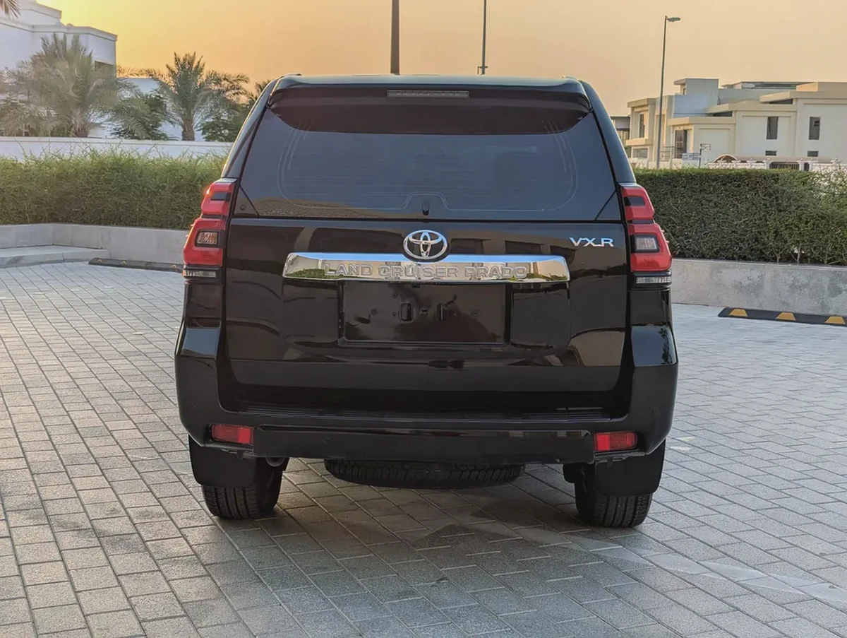 Toyota Prado VXR 2021 | GCC Specs | V6 4.0L | Full Option | Excellent Condition