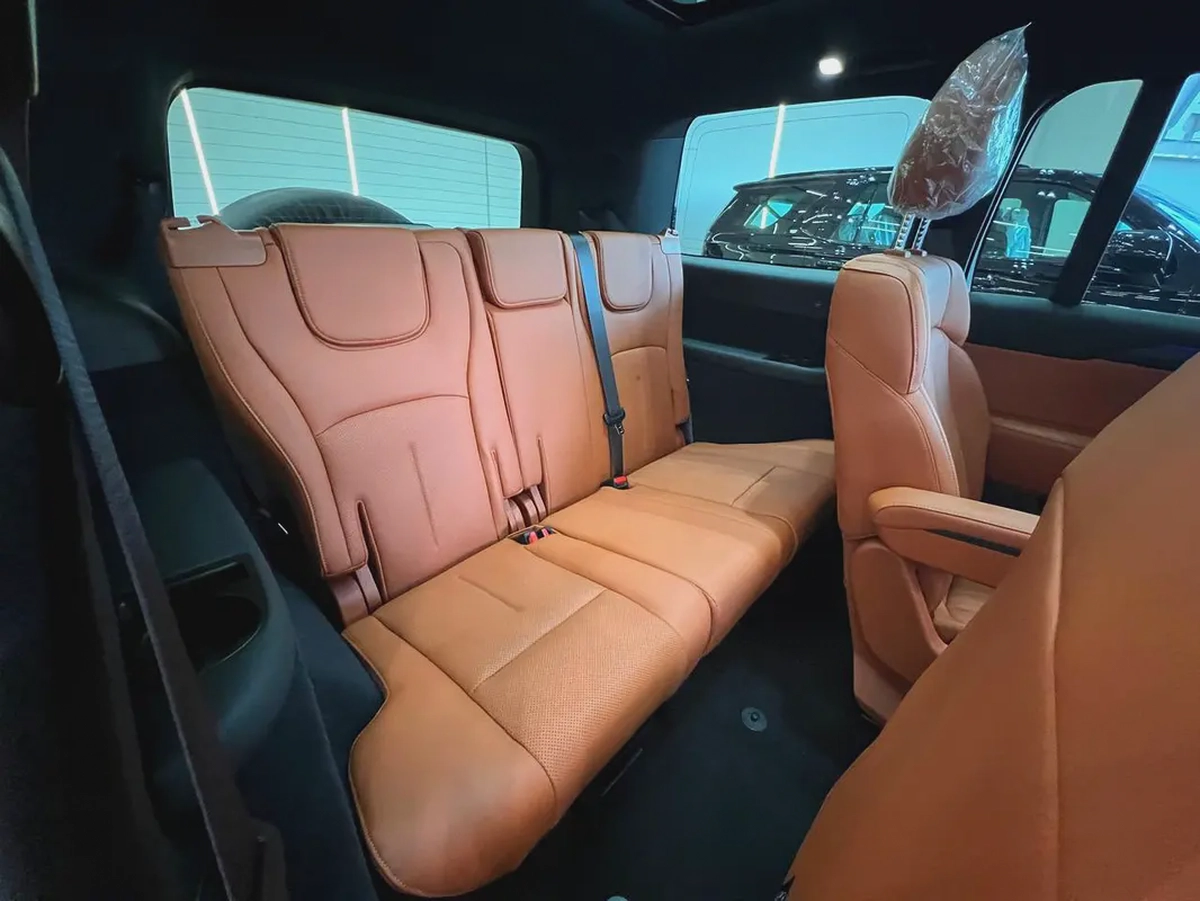 !! 2026 !! Rox 01 | 7 Seater | Under Warranty Service Contract-14-14
