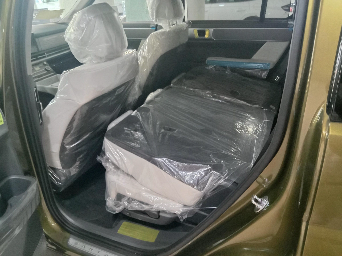 HYUNDAI SANTA FE 2.5L TURBO PETROL 2026 – GOLD-4-4