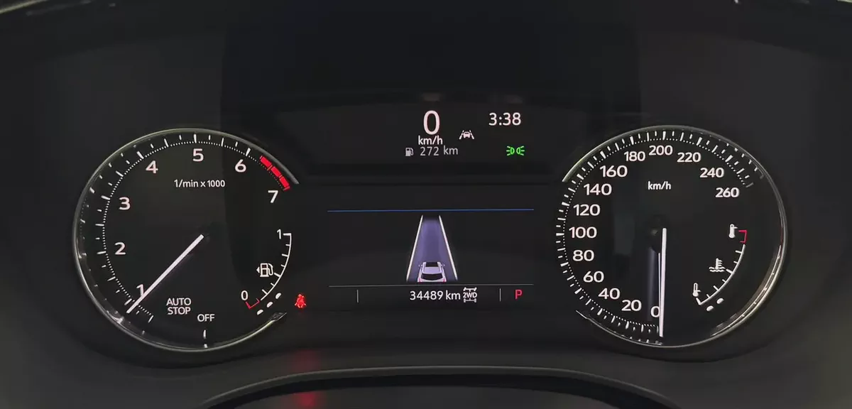 Original Paint | Low Mileage | GCC | Al Ghandi Warranty 2026 |-13-13