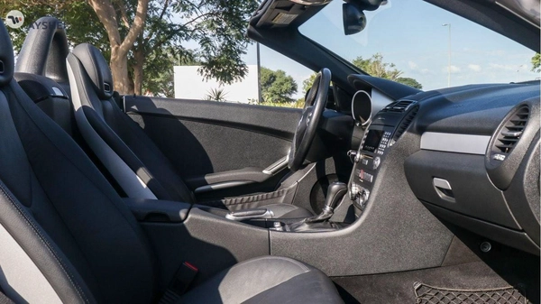 Mercedes-Benz SLK 350