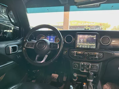 Jeep Wrangler Sahara Unlimited 2020 GCC Specs-18