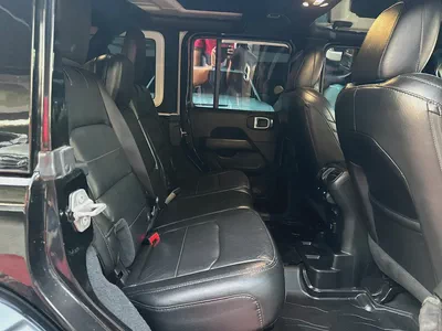 Jeep Wrangler Sahara Unlimited 2020 GCC Specs-19