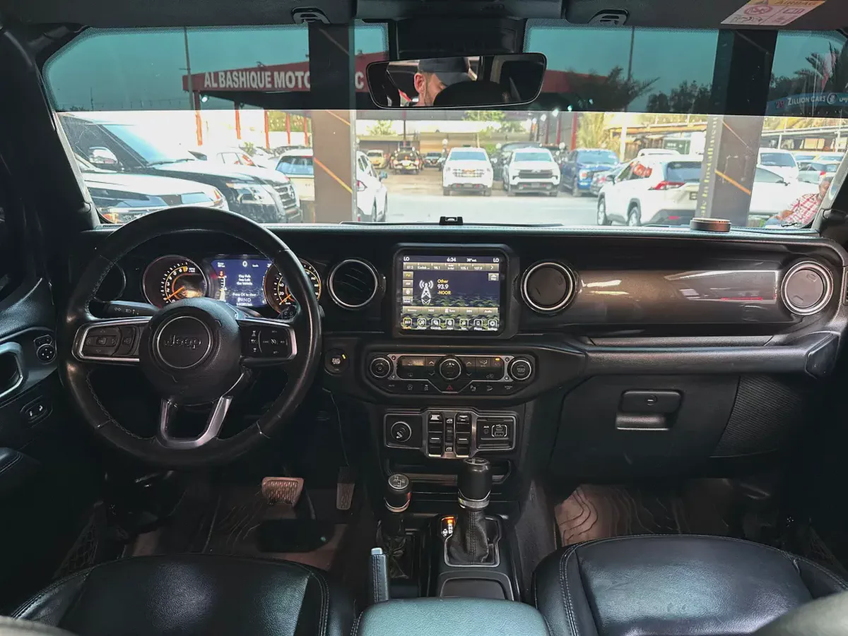 Jeep Wrangler Sahara Unlimited 2020 GCC Specs-17-17
