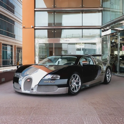 2010 BUGATTI  VERYON NOCTURNE GCC  DONE ONLY 4000KM WITH 2 YEARS  SERVICE CONTRACT-0